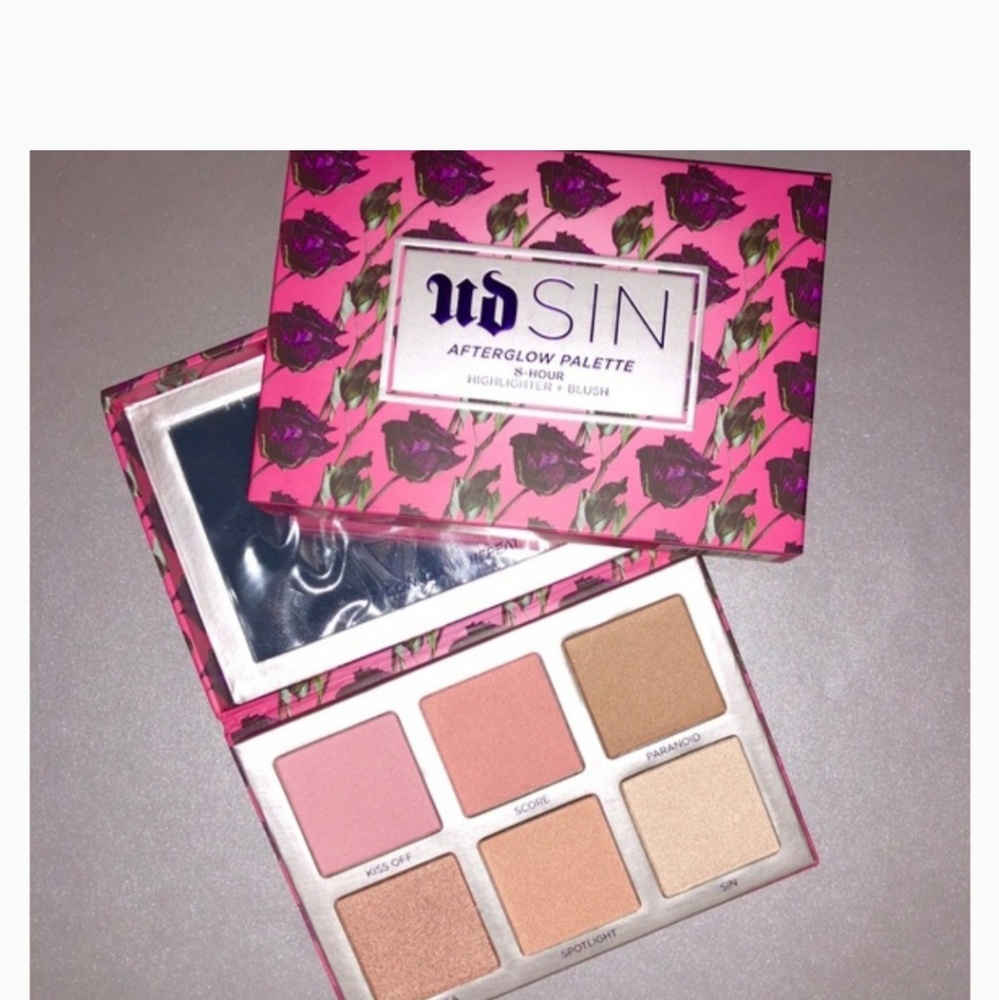 Urban Decay Highlight Palette